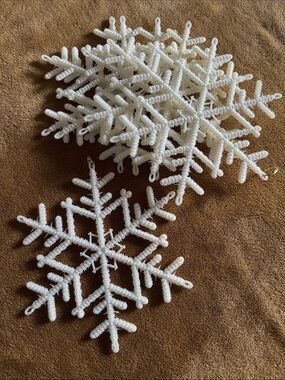 Vintage snowflake ornaments (set of 6)